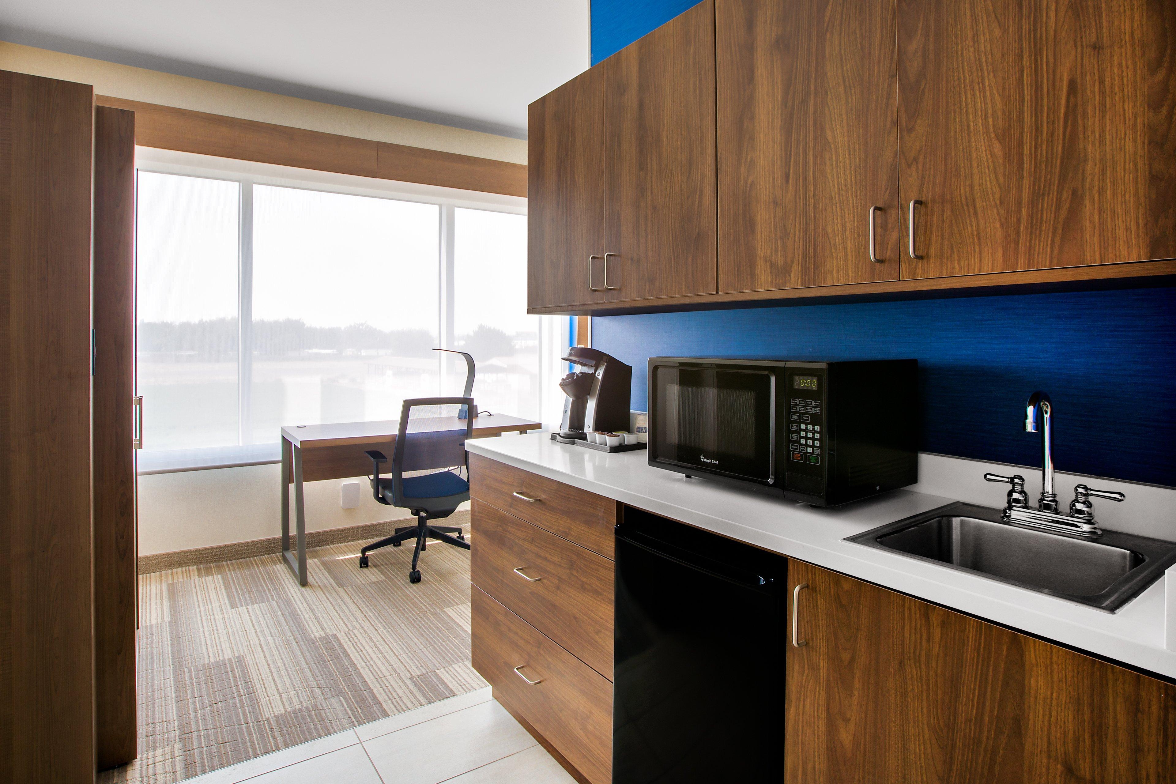Holiday Inn Express Hotel & Suites Ontario By Ihg Exterior foto
