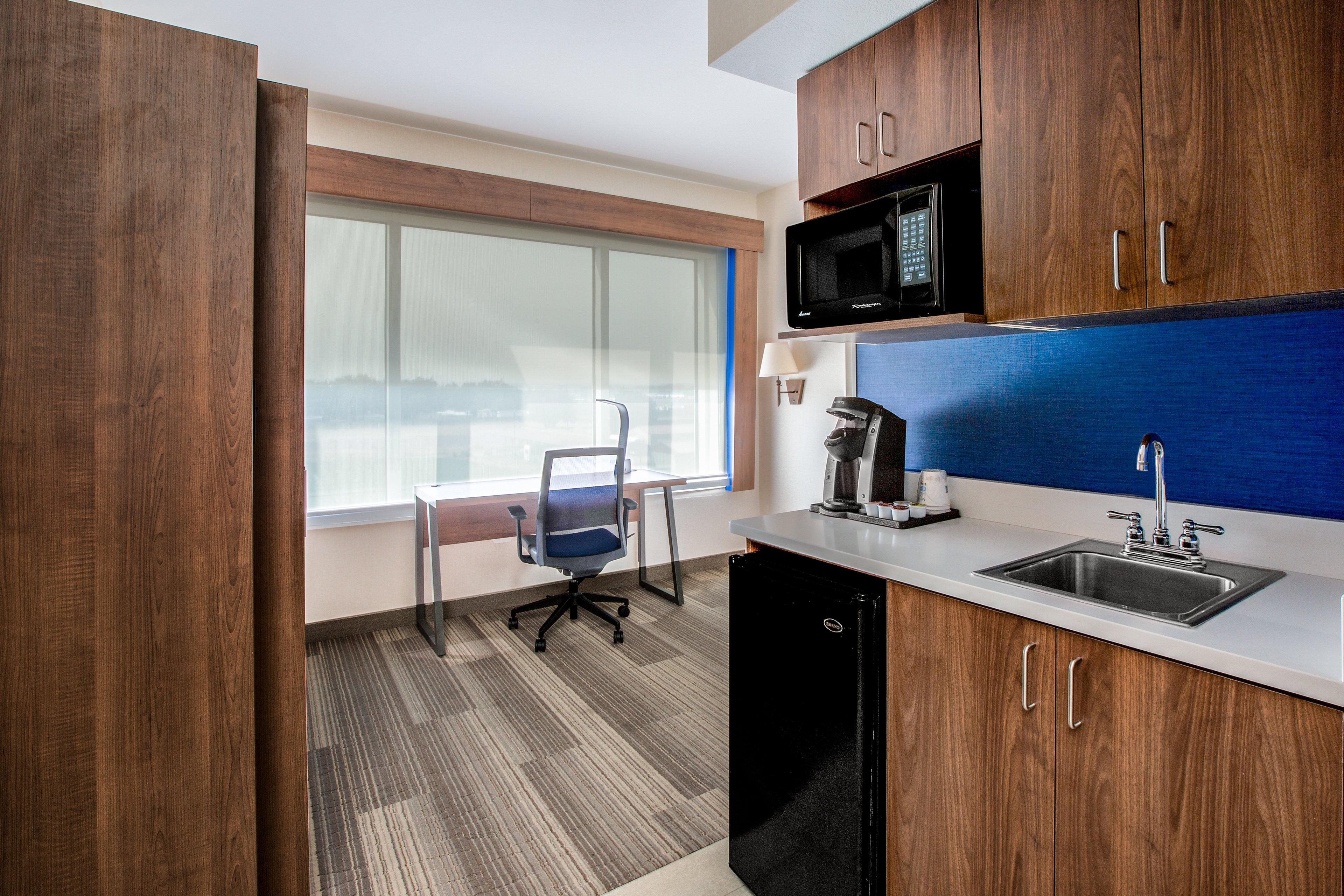 Holiday Inn Express Hotel & Suites Ontario By Ihg Exterior foto